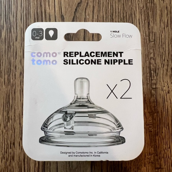 Como Tomo Replacement Silicone Nipples X2 1 Hole Slow Flow 0-3 Months NEW - Picture 1 of 4